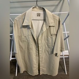 Columbia Performance Fishing Gear (PFG) button up short sleeve shirt, size-Large